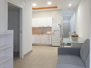 Location Appartement à Creu Alta. Se alquila bajos exclusivamente para estudiantes