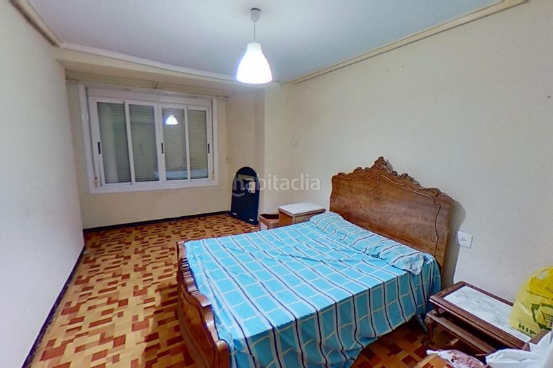 Foto a30f7bf2-8798-48c7-b57f-57402bc302ed. Casa amb aparcament a Monòver