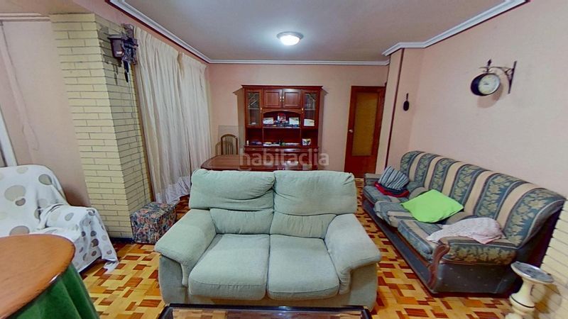 Foto e771db1d-fd7d-4350-b98a-1de85a90d92b. Casa amb aparcament a Monòver