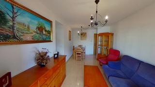 Appartement à Travesía del canal 40. Venta de vivienda de protección oficial