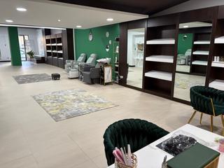 Traspàs Local Comercial a Plaza de Toros-Avenida Chapí-Trinquete. Emprende hoy, éxito garantizado, listo ya !!!