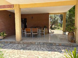 Chalet in Villamontes-Boqueres. Chalet independiente con parcela y piscina!