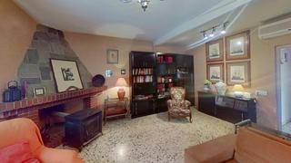 Chalet in Villamontes-Boqueres. Parcela urbana con chalet y piscina!