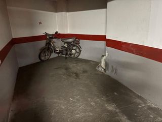 Car parking  Calle dr bergez. Plaza de garaje y trastero junto bulevar del pla !