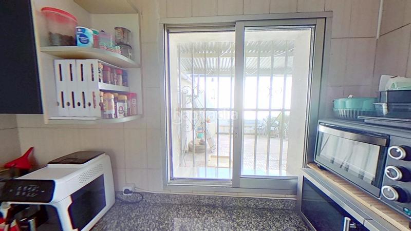 Foto 6340b0a6-368a-45e7-bd79-6ec090409c81. Bauernhof mit parking pool in Petrer