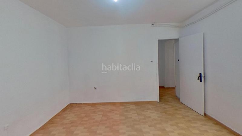 Foto 57998d32-c6ec-4643-aad3-a74dfd6ffa33. Piso  en venta muy cercano al centro en Campoamor Alicante