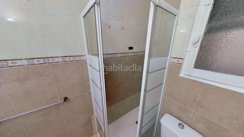 Foto 990855fc-f27c-4625-a4e3-d5e5539a76d0. Piso  en venta muy cercano al centro en Campoamor Alicante