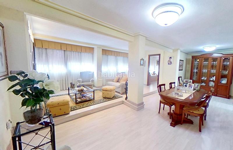 Foto 3a157397-d43d-4634-a8d5-960c3508908a. Pis a Carolinas Altas Alicante