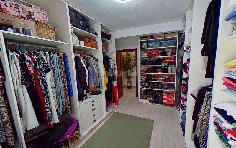 Foto cc281115-8b7d-42dd-8f0e-85a88adfaa84. Pis a Carolinas Altas Alicante