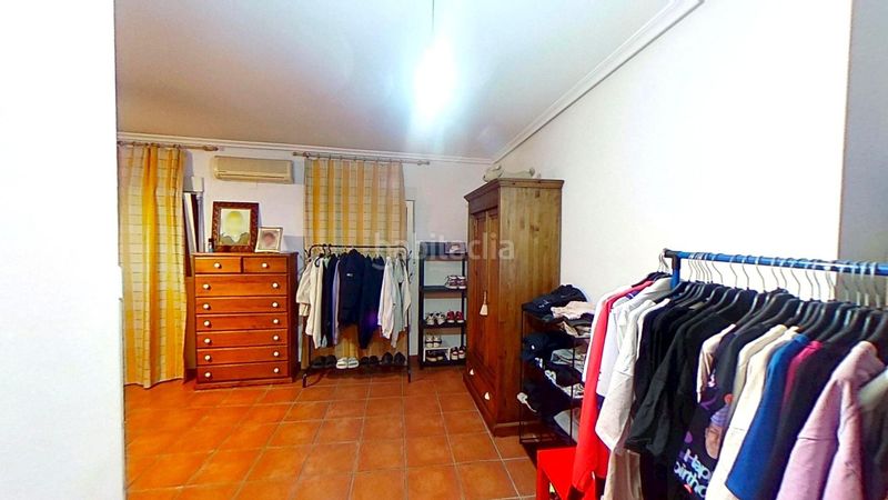 Foto 7409fd62-204d-4ff2-b757-0592cb9796d0. Casa amb calefacció aparcament a Novelda