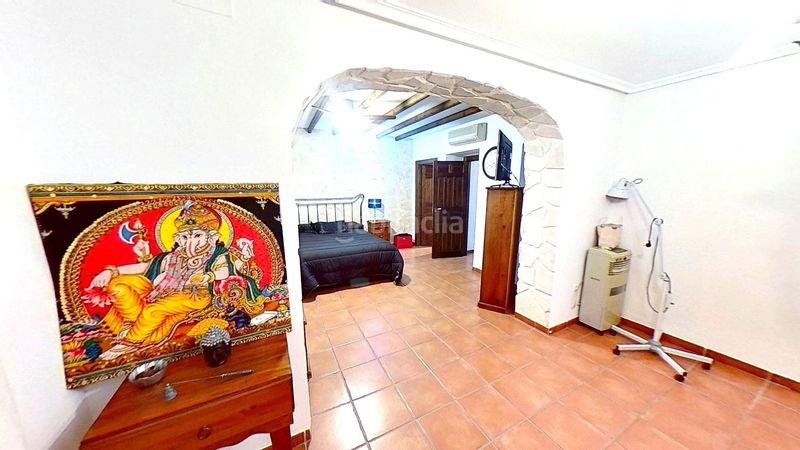 Foto 7a1624cb-a9b2-4ce3-8c5c-e62b4607b3d8. Casa amb calefacció aparcament a Novelda