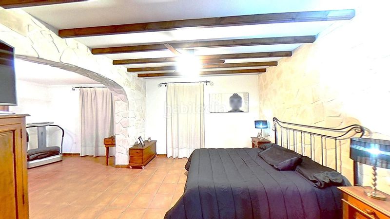 Foto 9192bf95-2437-46d5-8edb-513ca7d0b16d. Casa amb calefacció aparcament a Novelda