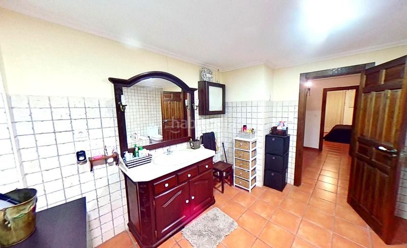 Foto ccfd18b7-ddb8-4cbe-95ee-7804fb571fce. Casa amb calefacció aparcament a Novelda
