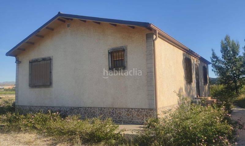 Foto 62776ea3-a53b-4de9-8b2b-19755e347303. Masia amb piscina a Agost