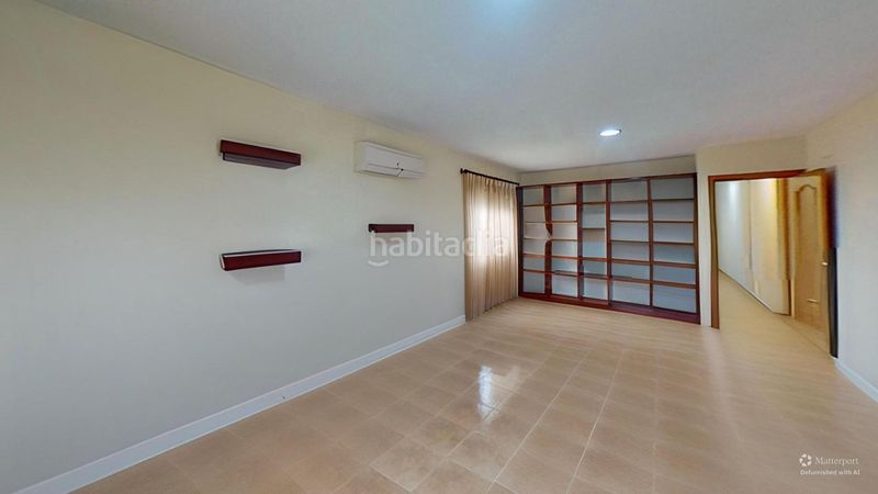 Foto c5b9529f-8d9a-4ce3-b6a8-26541daa836a. Masia amb piscina a Agost