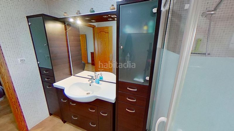 Foto f1738996-9ae6-45e5-8084-e1a66d519d13. Masia amb piscina a Agost