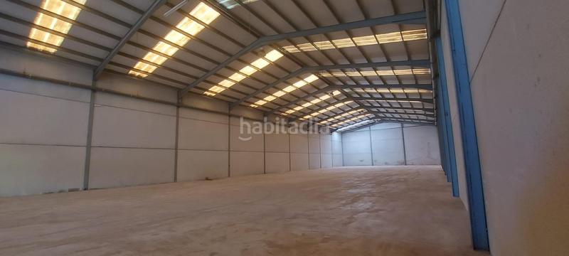 Foto 1409c74a-f0f4-43da-9ca2-a86a00d9c25e. Bâtiment à usage industriel dans Altura