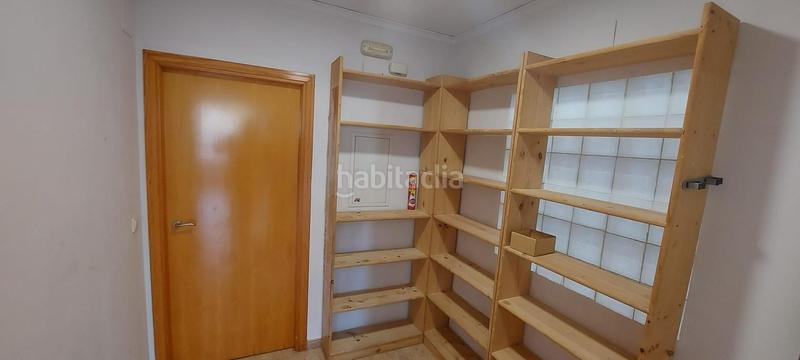 Foto b0bb7b18-a3a8-4a37-b687-3b4c2a79423a. Alquiler local comercial alquiler de local en puerto o, en Sagunt