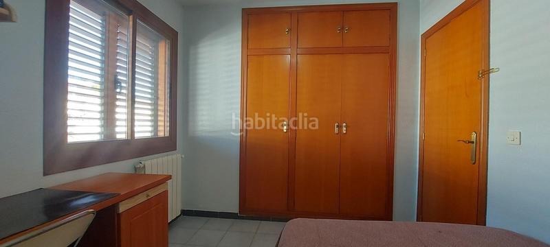 Foto 8de4b0e9-afae-4955-93f7-5c63634b117a. Casa aparellada amb calefacció aparcament piscina a Sagunt