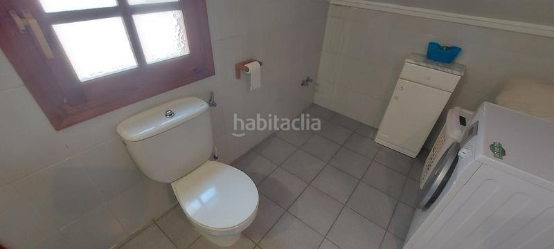 Foto a9aa71ed-abe4-49df-90c9-ac32934f7a16. Casa aparellada amb calefacció aparcament piscina a Sagunt