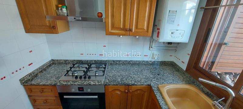 Foto ca644b51-ec78-432b-bcc3-d82126ad9c15. Casa aparellada amb calefacció aparcament piscina a Sagunt