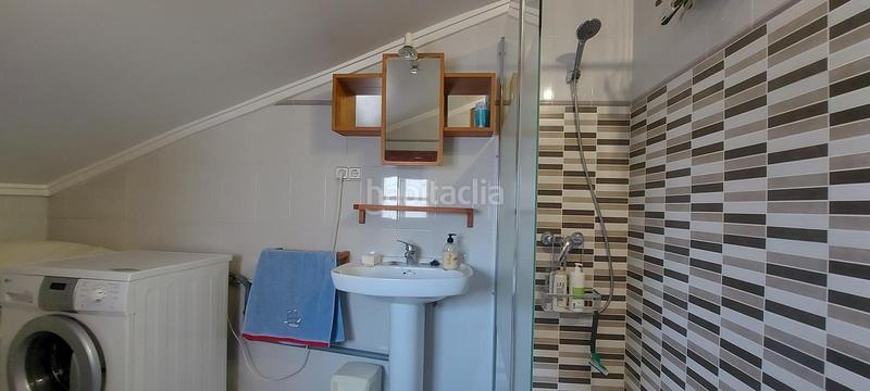 Foto d18c1343-cdbd-47b6-91d7-d96ac38b729d. Casa aparellada amb calefacció aparcament piscina a Sagunt