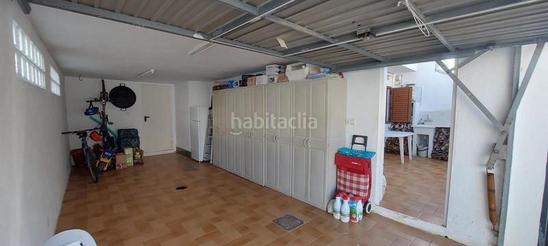 Foto d5f3a3a1-f42c-496b-b31b-2668b47d11fa. Casa aparellada amb calefacció aparcament piscina a Sagunt