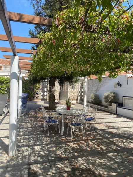 Foto 3b3d2d41-695c-413b-a901-915dad5e0b21. Chalet mit parking pool in Corinto-Almardà Sagunt