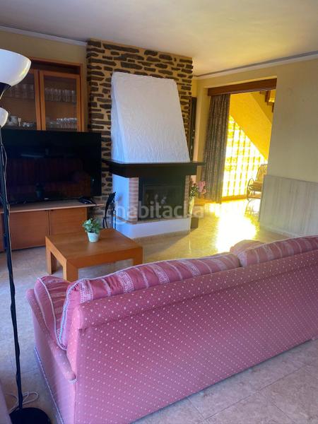 Foto d33b37a0-5a31-4efc-84e9-6f4f4911a46f. Chalet mit parking pool in Corinto-Almardà Sagunt