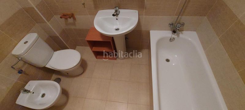 Foto 0e42f720-bf0c-47e2-a931-855fdd21853c. Semi detached house with heating in Montalbo
