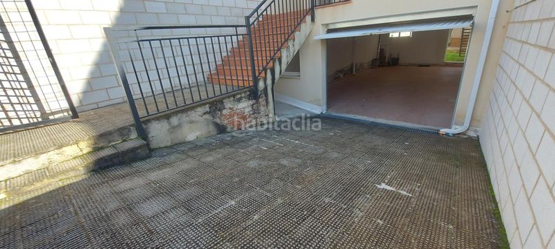Foto 962e0af3-71e3-4501-bdc2-55491e112ae0. Semi detached house with heating in Montalbo