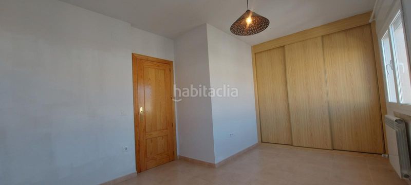 Foto cc092e4c-91e8-425a-b12d-9405b6a7e45c. Semi detached house with heating in Montalbo