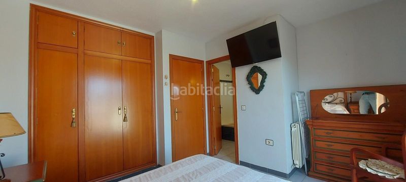Foto 6182bad1-39da-4c51-aef8-e206127f24a8. Casa aparellada amb aparcament a Corinto-Almardà Sagunt