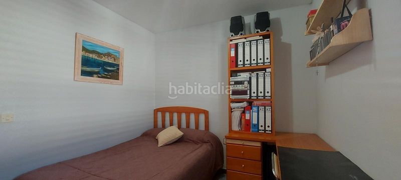 Foto b3657eea-9422-416f-b83d-03d0c051934a. Casa aparellada amb aparcament a Corinto-Almardà Sagunt