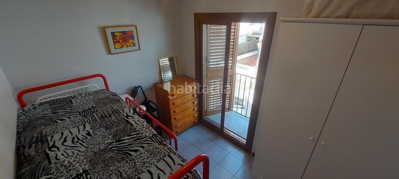 Foto b7e996b3-0e25-4eeb-b06f-8247957339eb. Casa aparellada amb aparcament a Corinto-Almardà Sagunt