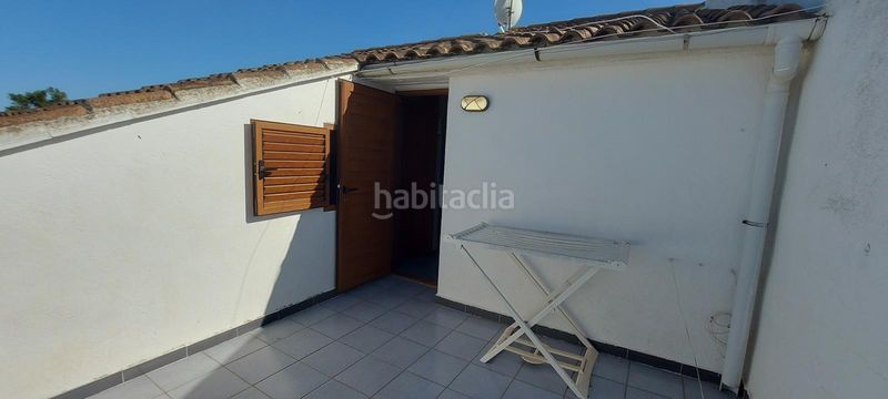 Foto c0a18611-a0fa-41b0-be97-560afa71b38a. Casa aparellada amb aparcament a Corinto-Almardà Sagunt