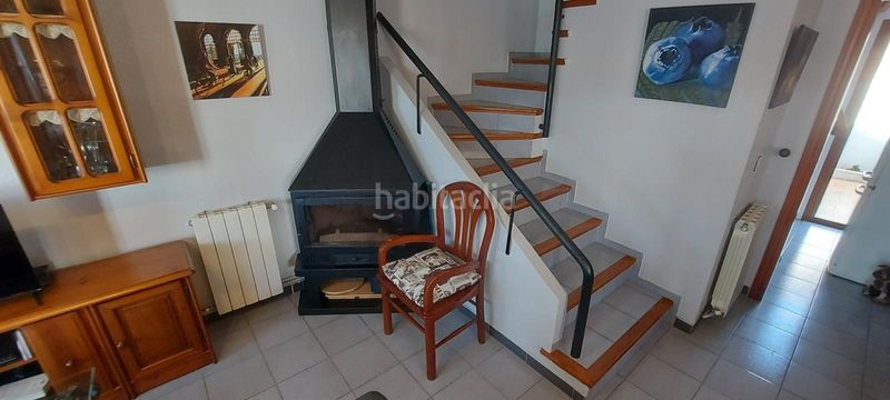 Foto d61e7366-4dca-4f79-84c1-d241d99fb18a. Casa aparellada amb aparcament a Corinto-Almardà Sagunt