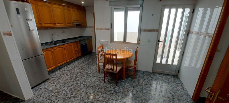 Foto 457919e2-314c-4398-9696-6cf704f1bcb2. Pis a playa puerto de Sagunto Sagunt