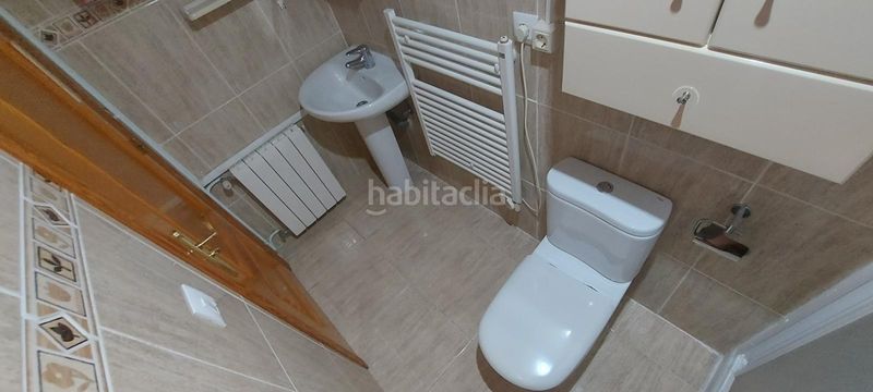 Foto a8a0963f-637c-43b0-9501-2fb08a7ae588. Àtic amb calefacció aparcament a Padre Jaime-Los Cabos Sagunt