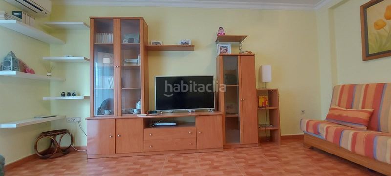 Foto a187bdc9-61cf-46ba-8ff4-35c6f3905281. Piso bonito y amplio piso a la venta en puerto o, 3 hab, 1 baño, 3º sin ascensor. en Sagunt