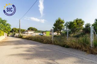 Terreny residencial  Torrent - calle rossinyol. Quieres construir tu nuevo chalet al mejor precio de torrent?
