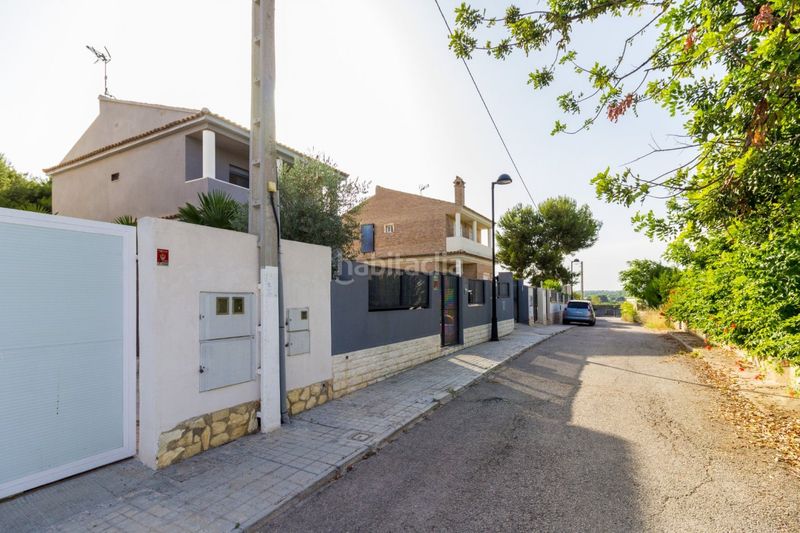 Foto 43a4ab8d-9fa7-496d-8e5f-ccce9d3cde86. Terreny residencial a calle rossinyol 10 a Font de la Teula - Mas de Pavia Torrent