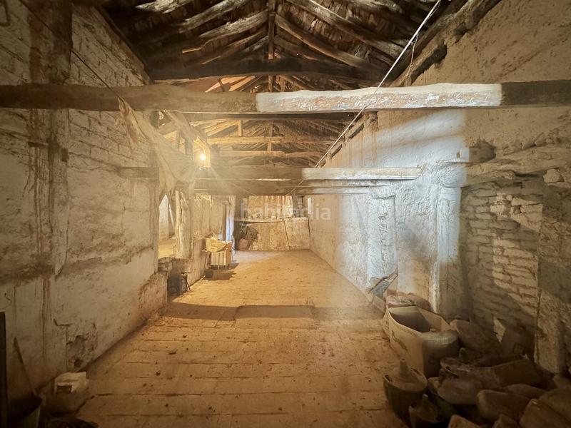 Foto 2fa53b76-96f4-4c55-9ab3-258fbfc2aa62. Casa adossada amb calefacció aparcament a Pozorrubielos de la Mancha