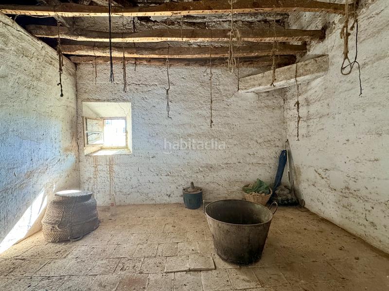 Foto 95f5d072-7b7d-43c2-929f-1955a6c9f31e. Casa adossada amb calefacció aparcament a Pozorrubielos de la Mancha