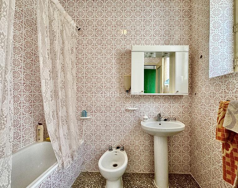 Foto ccc99104-a100-4fbf-a81d-96c1d4a83c5d. Casa adossada amb calefacció aparcament a Pozorrubielos de la Mancha