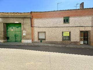 Casa adossada  Pozorrubielos de la mancha - cl hiedra rubielos bajos. Oportunidad casa histrica ms casa de invitados y almacn!!
