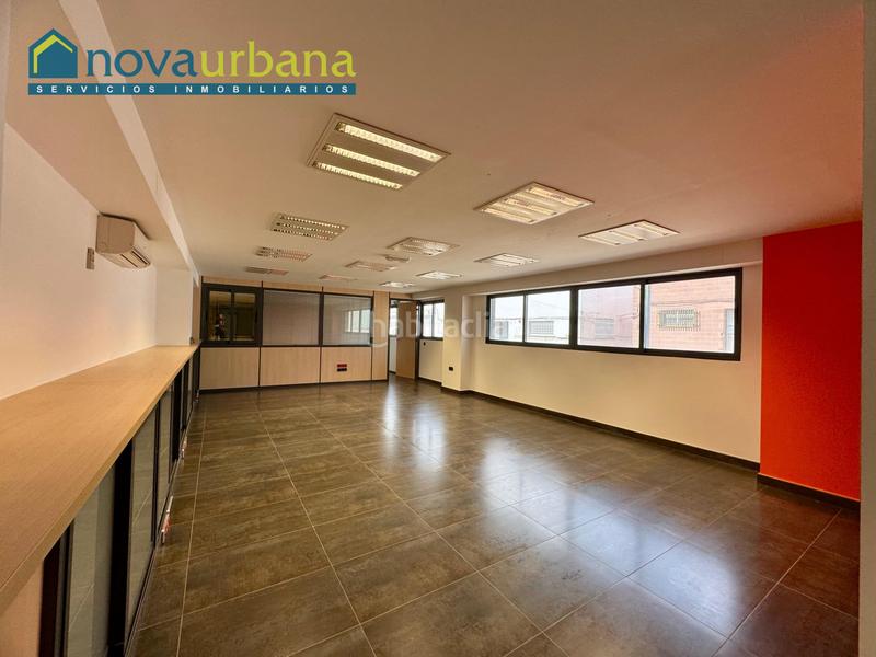 Foto 19a87d92-3471-497a-a063-522adb0df963. Location bureau avec chauffage dans Centro Xirivella