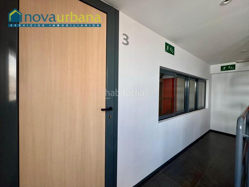 Foto f3d1e73f-0e0e-4223-a158-c5e4856f2180. Location bureau avec chauffage dans Centro Xirivella