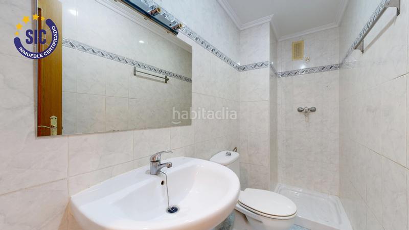 Foto 86d17431-8978-4f37-ab1c-491bcd68abe8. Pis amb calefacció aparcament a Zona Calle Valencia Torrent