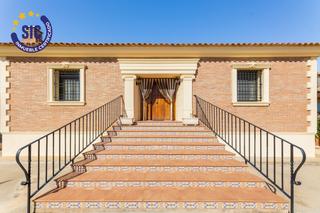 Casa  Hontecillas - cl calvario. Majestuosa casa en venta en la bella localidad de hontecillas